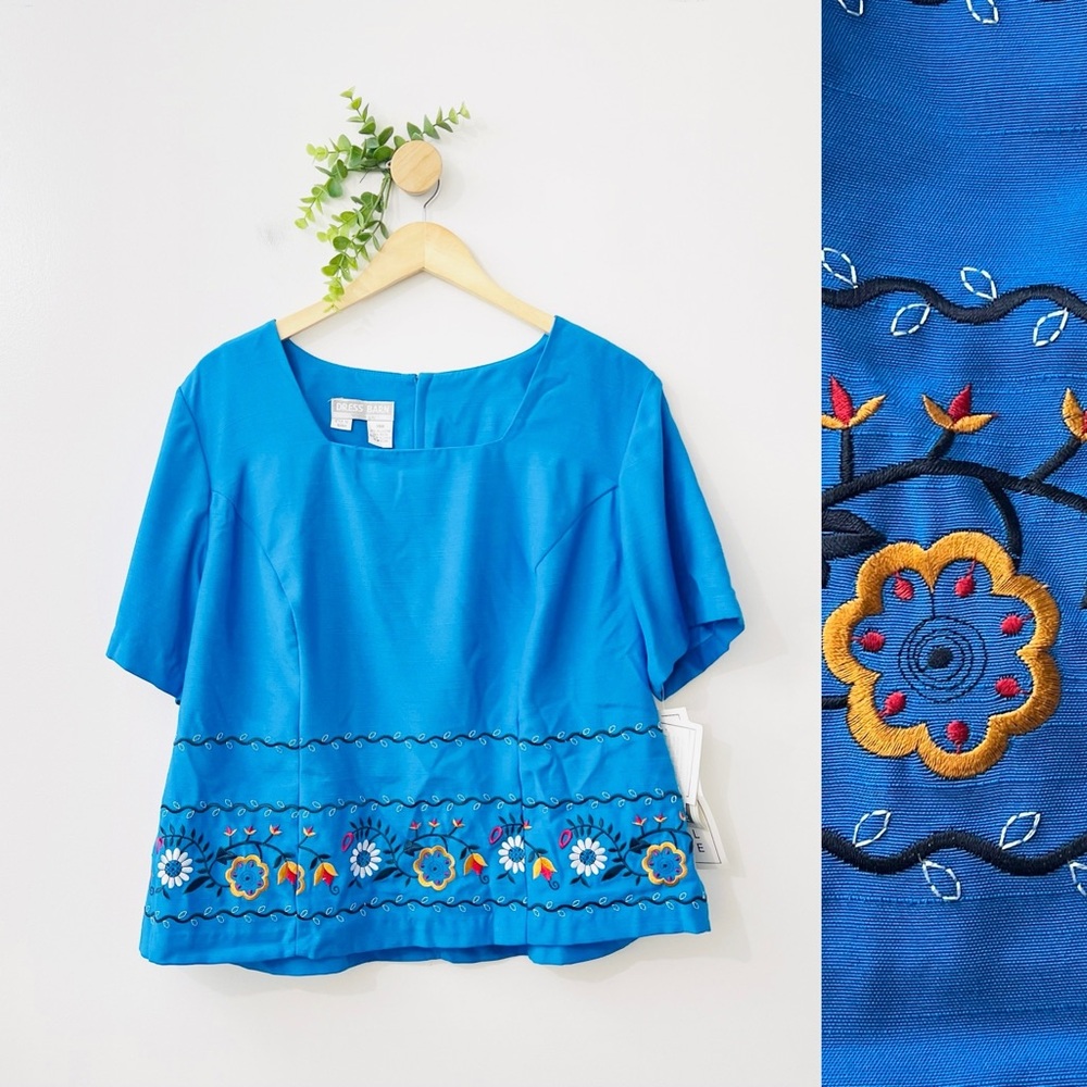 Vintage NWT Dress Barn Blue Floral Embroidered Square Neck Top